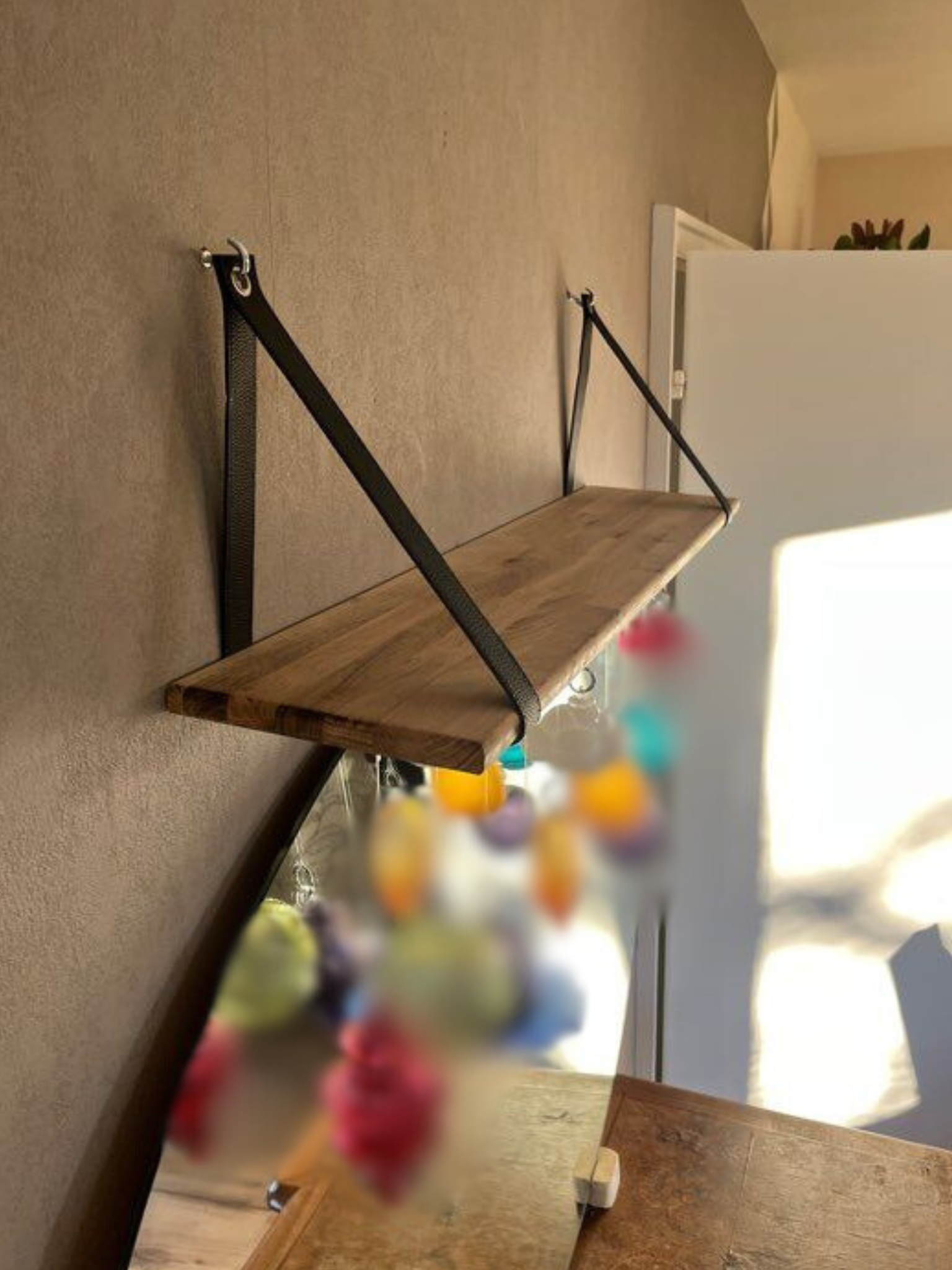 Etagère en bois massif pour boule de noël en verre